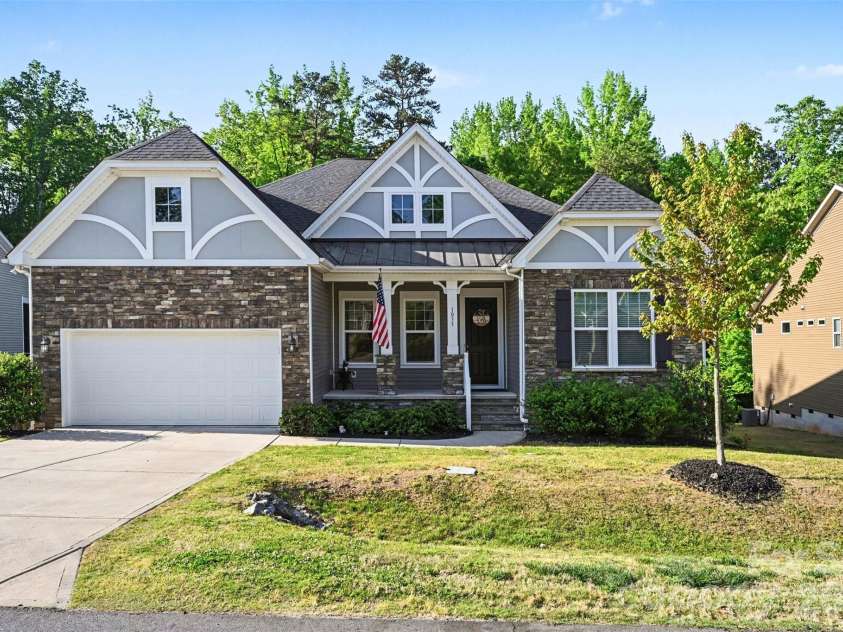 1033 Moonlight Mist Road, Belmont, NC 28012.  MLS# CAR4368585, YatesRealty ID 18980. 