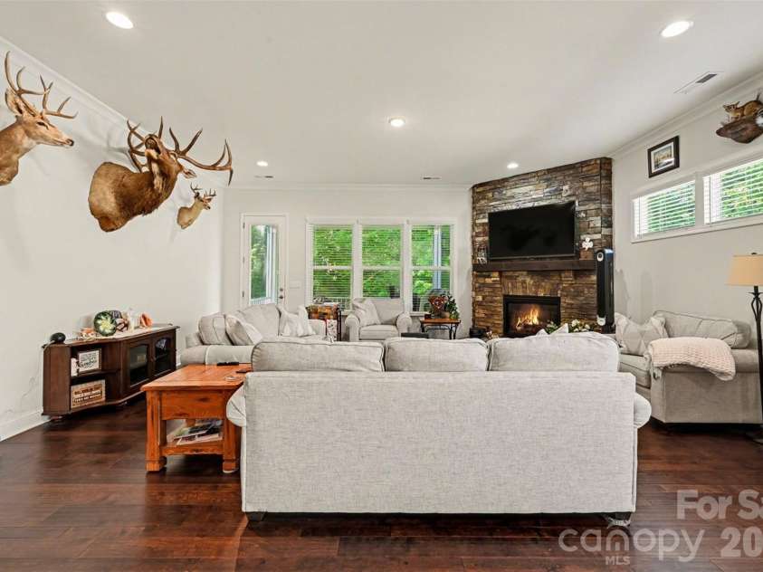 1033 Moonlight Mist Road, Belmont, NC 28012.  MLS# CAR4368585, YatesRealty ID 18980. 