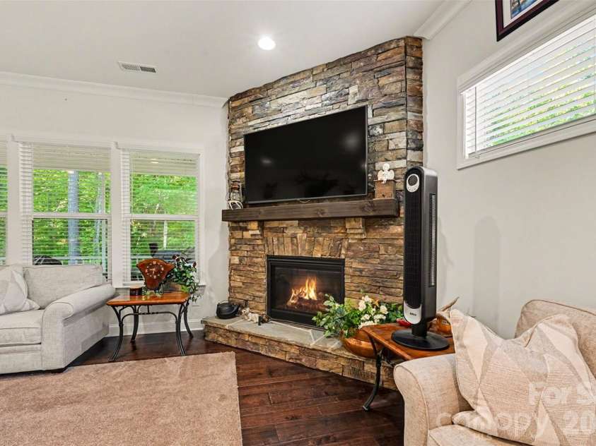 1033 Moonlight Mist Road, Belmont, NC 28012.  MLS# CAR4368585, YatesRealty ID 18980. 