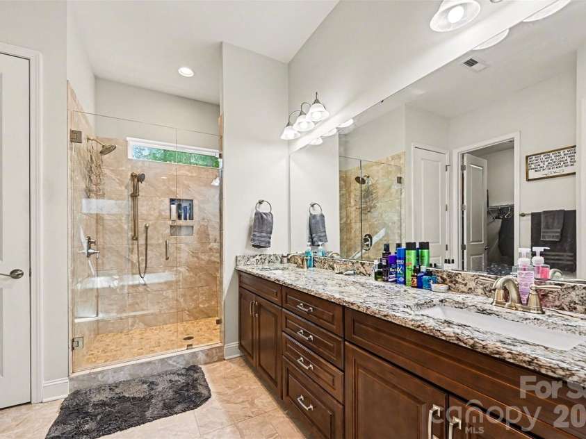 1033 Moonlight Mist Road, Belmont, NC 28012.  MLS# CAR4368585, YatesRealty ID 18980. 