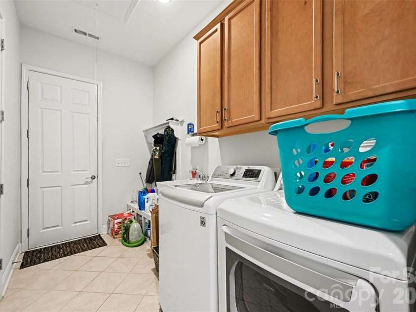 1033 Moonlight Mist Road, Belmont, NC 28012.  MLS# CAR4368585, YatesRealty ID 18980. 