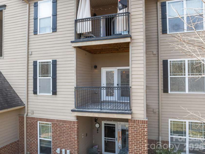 176 Brickton Village Circle, Fletcher, NC 28732.  MLS# CAR4333725, YatesRealty ID 18980. 