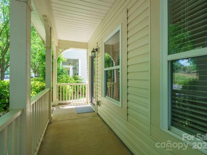11530 Galashiels Drive, Huntersville, NC 28078.  MLS# CAR4256938, YatesRealty ID 18981. 