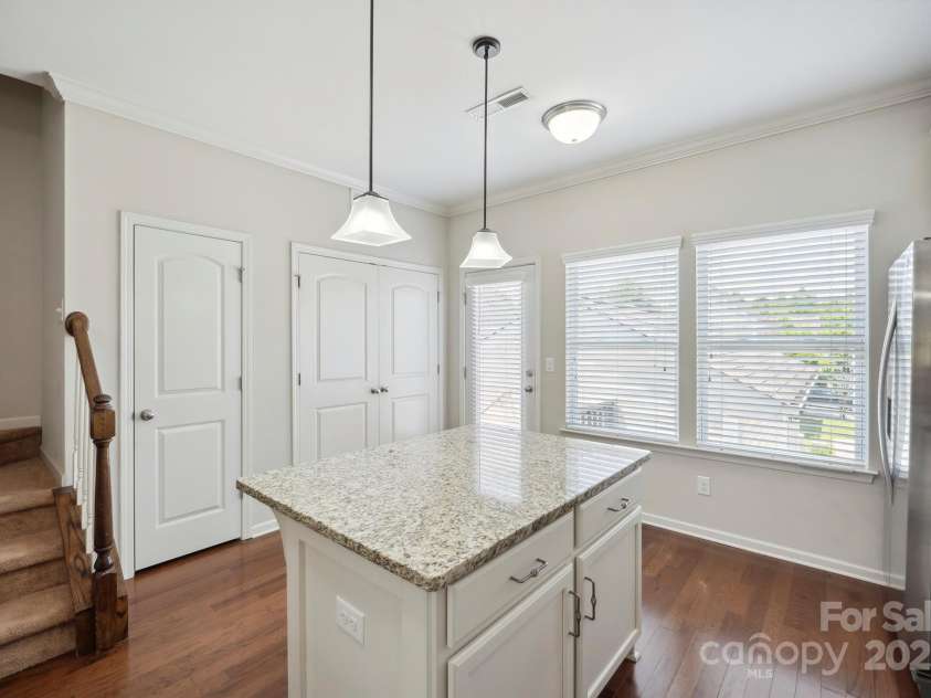 11530 Galashiels Drive, Huntersville, NC 28078.  MLS# CAR4256938, YatesRealty ID 18981. 