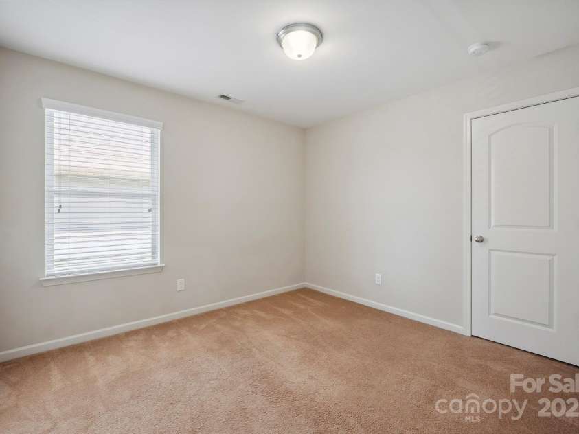 11530 Galashiels Drive, Huntersville, NC 28078.  MLS# CAR4256938, YatesRealty ID 18981. 