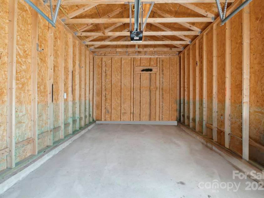 11530 Galashiels Drive, Huntersville, NC 28078.  MLS# CAR4256938, YatesRealty ID 18981. 