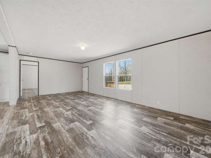 810 Vine Arden Road, Morganton, NC 28655.  MLS# CAR4369853, YatesRealty ID 18982. 