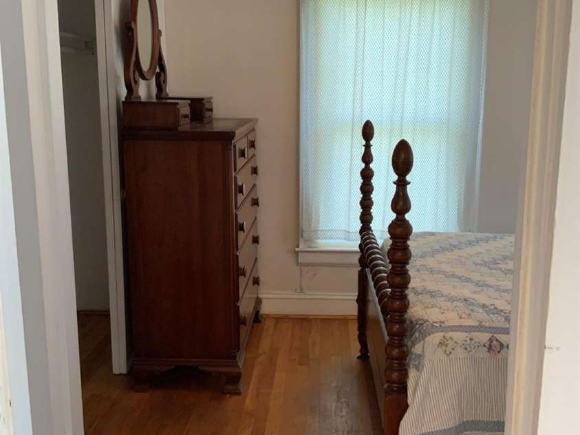 1721 9th Avenue, Hickory, NC 28601.  MLS# CAR4269093, YatesRealty ID 18983. 