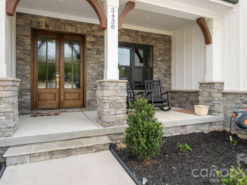 3438 Stags Leap Way, York, SC 29745.  MLS# CAR4366843, YatesRealty ID 18983. 