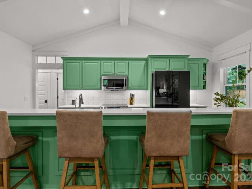 213 Genesis Place, Cleveland, NC 27013.  MLS# CAR4262619, YatesRealty ID 18984. Bar height countertop