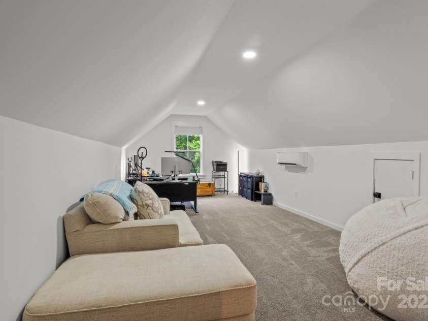 213 Genesis Place, Cleveland, NC 27013.  MLS# CAR4262619, YatesRealty ID 18984. Bonus room