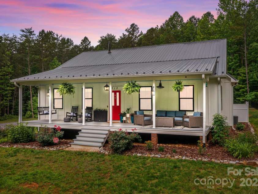 213 Genesis Place, Cleveland, NC 27013.  MLS# CAR4262619, YatesRealty ID 18984. Welcome home!