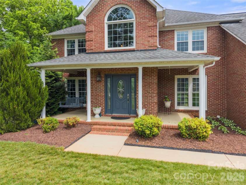 1125 Saddle Drive, York, SC 29745.  MLS# CAR4376183, YatesRealty ID 18986. 