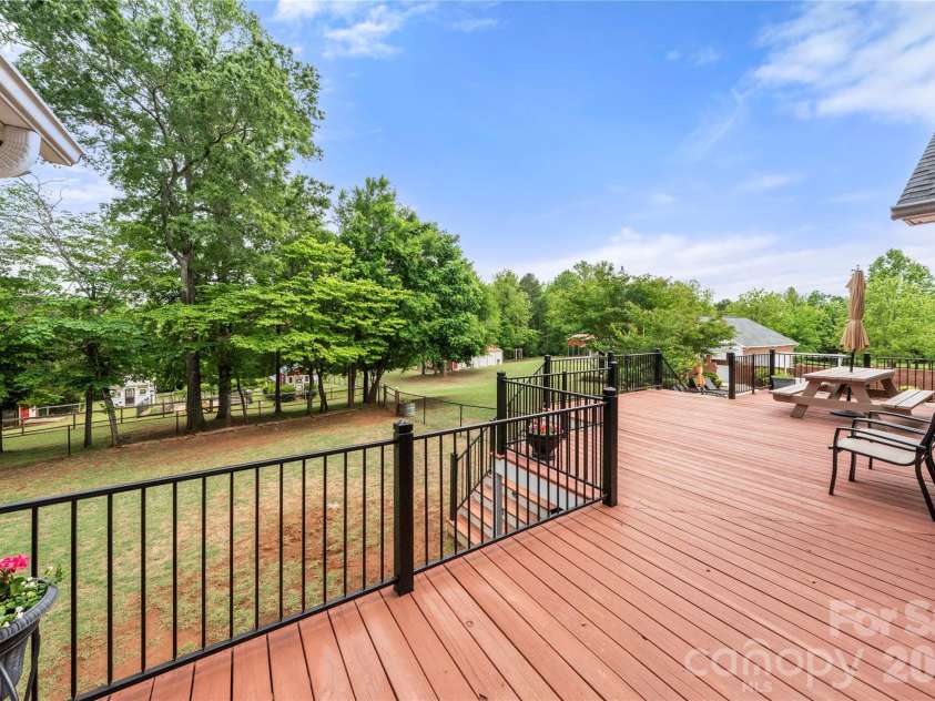 1125 Saddle Drive, York, SC 29745.  MLS# CAR4376183, YatesRealty ID 18986. 