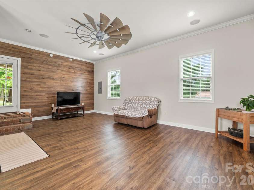 1125 Saddle Drive, York, SC 29745.  MLS# CAR4376183, YatesRealty ID 18986. 