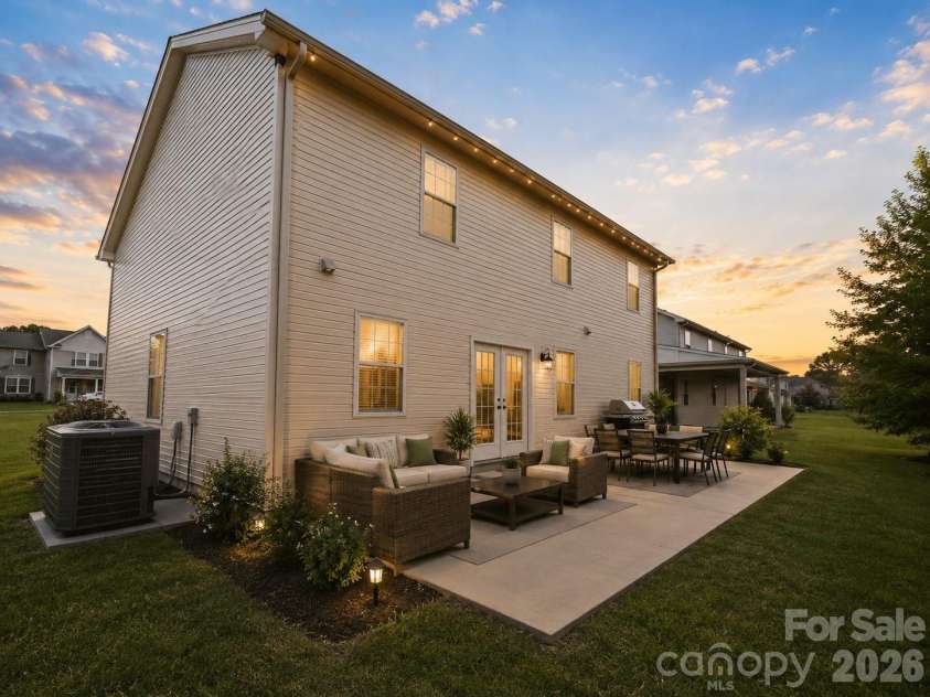 1303 Farm Branch Drive, Concord, NC 28027.  MLS# CAR4402107, YatesRealty ID 18987. 