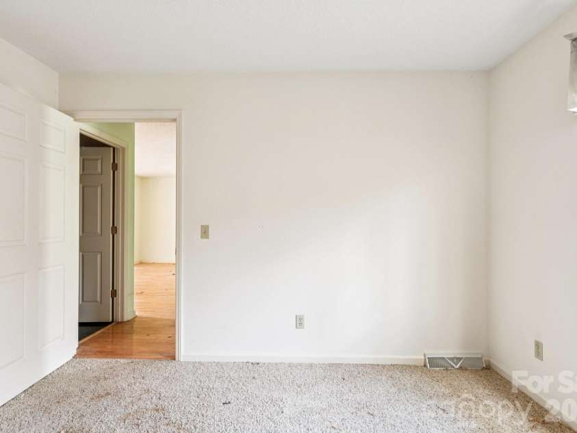 425 Lariat Circle, Salisbury, NC 28144.  MLS# CAR4362878, YatesRealty ID 18989. Bedroom #2