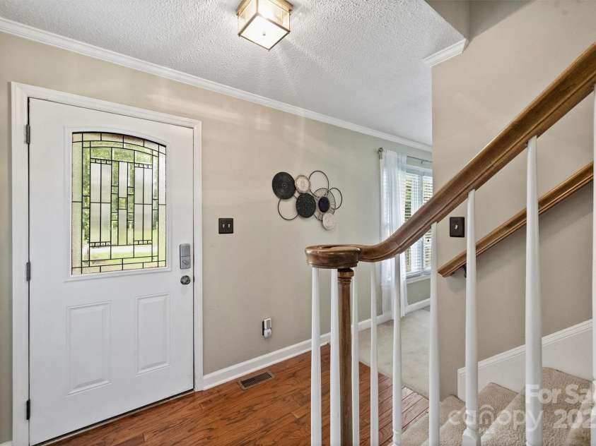 2525 Saddlehorse Lane, Gastonia, NC 28056.  MLS# CAR4266732, YatesRealty ID 18990. 