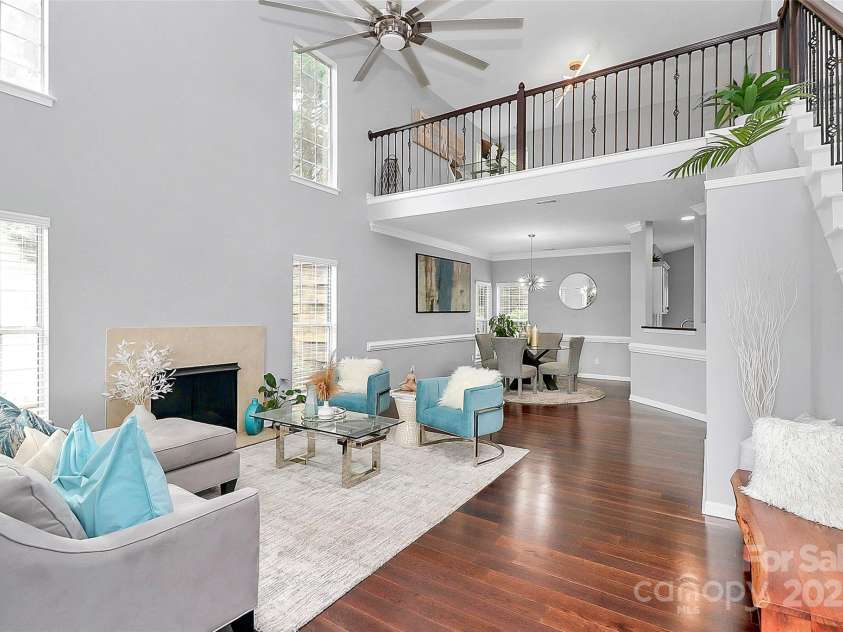 10449 Quiet Bay Court, Charlotte, NC 28278.  MLS# CAR4265045, YatesRealty ID 18992. 