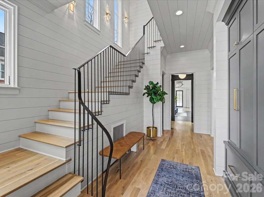 222 Dellwood Avenue, Charlotte, NC 28209.  MLS# CAR4374813, YatesRealty ID 18993. Staircase