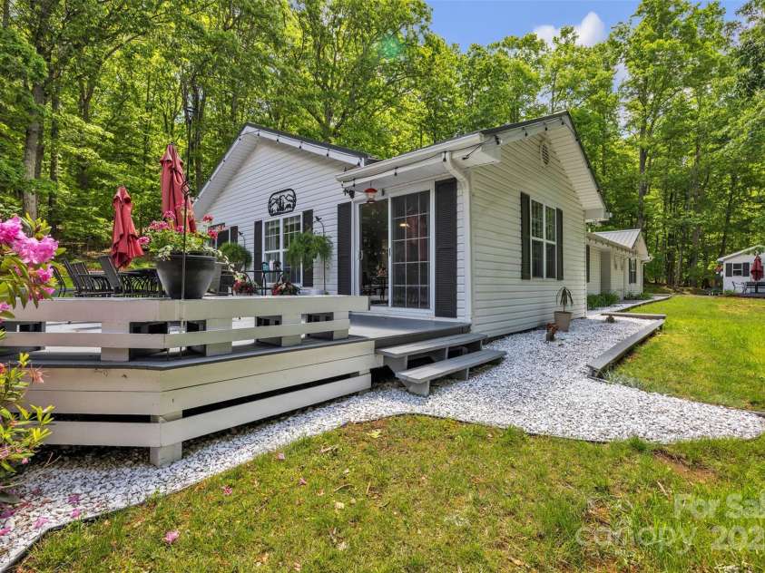 162 Candle Street, West Jefferson, NC 28694.  MLS# CAR4267894, YatesRealty ID 18995. 