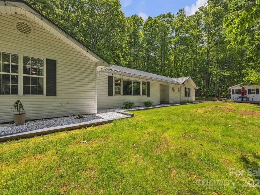 162 Candle Street, West Jefferson, NC 28694.  MLS# CAR4267894, YatesRealty ID 18995. 