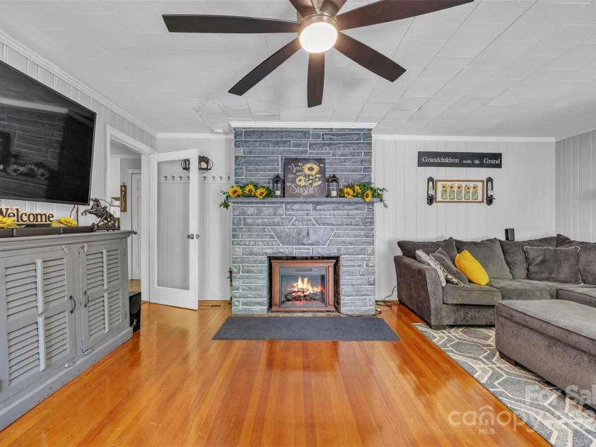 162 Candle Street, West Jefferson, NC 28694.  MLS# CAR4267894, YatesRealty ID 18995. 