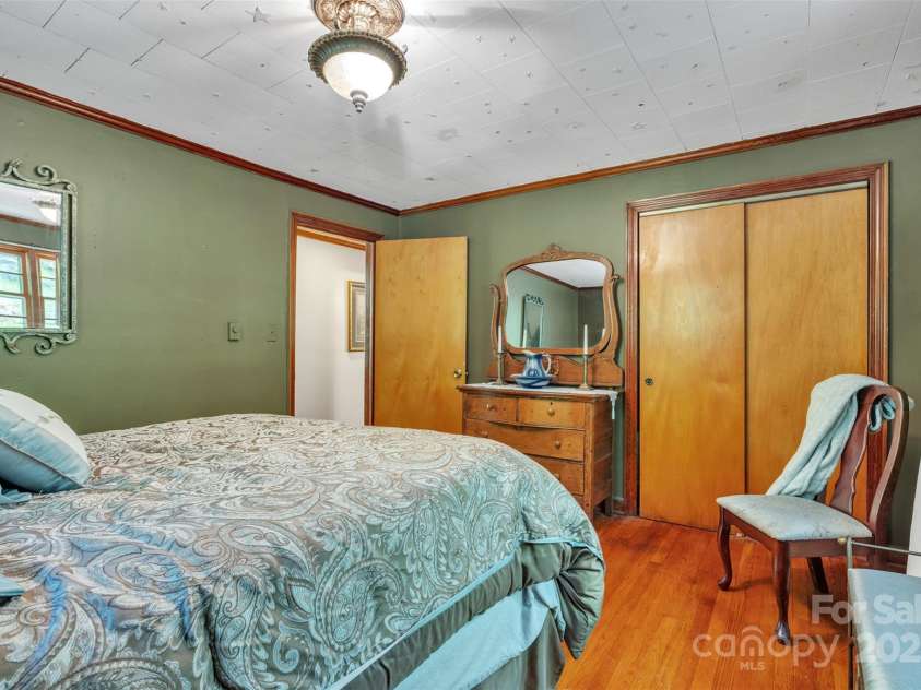 162 Candle Street, West Jefferson, NC 28694.  MLS# CAR4267894, YatesRealty ID 18995. 