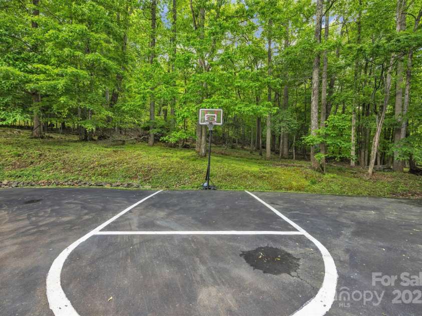 162 Candle Street, West Jefferson, NC 28694.  MLS# CAR4267894, YatesRealty ID 18995. 