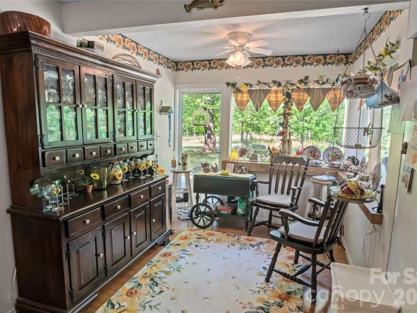 283 Constant Lane, Columbus, NC 28722.  MLS# CAR4374631, YatesRealty ID 18996. 