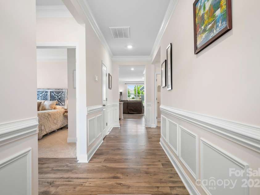 5058 Antebellum Drive, Iron Station, NC 28080.  MLS# CAR4260729, YatesRealty ID 18996. Long foyer