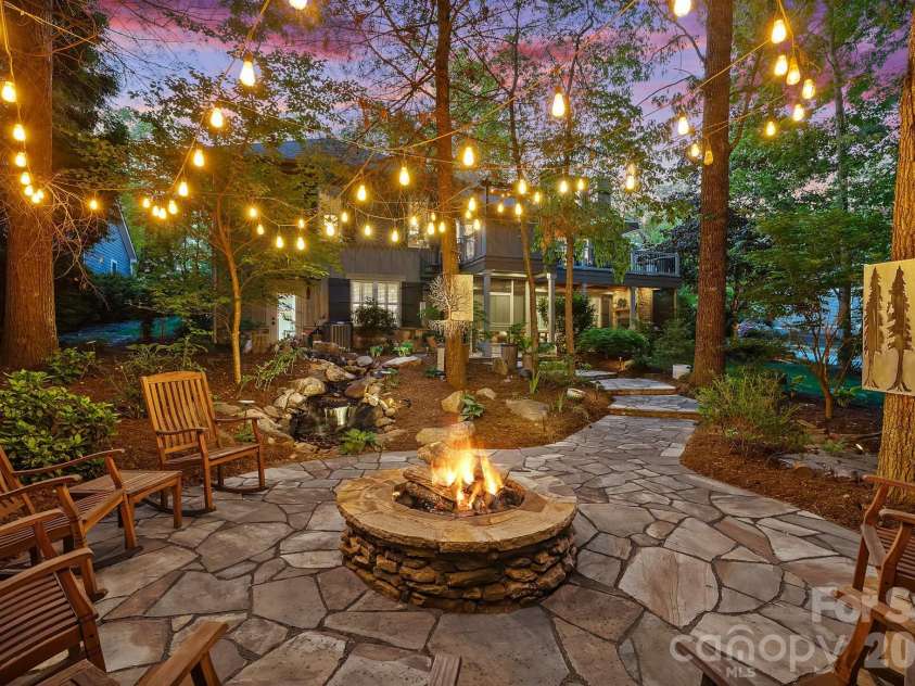 54 Mountain Drive, Biltmore Lake, NC 28715.  MLS# CAR4373625, YatesRealty ID 18997. 
