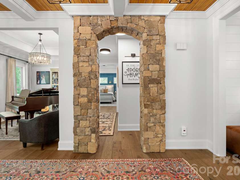 54 Mountain Drive, Biltmore Lake, NC 28715.  MLS# CAR4373625, YatesRealty ID 18997. 