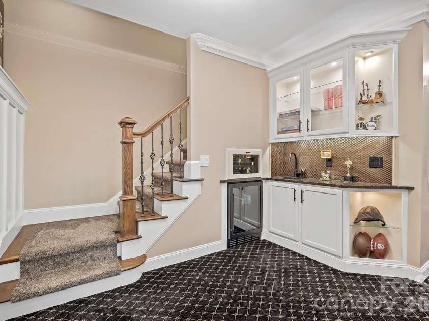 54 Mountain Drive, Biltmore Lake, NC 28715.  MLS# CAR4373625, YatesRealty ID 18997. 