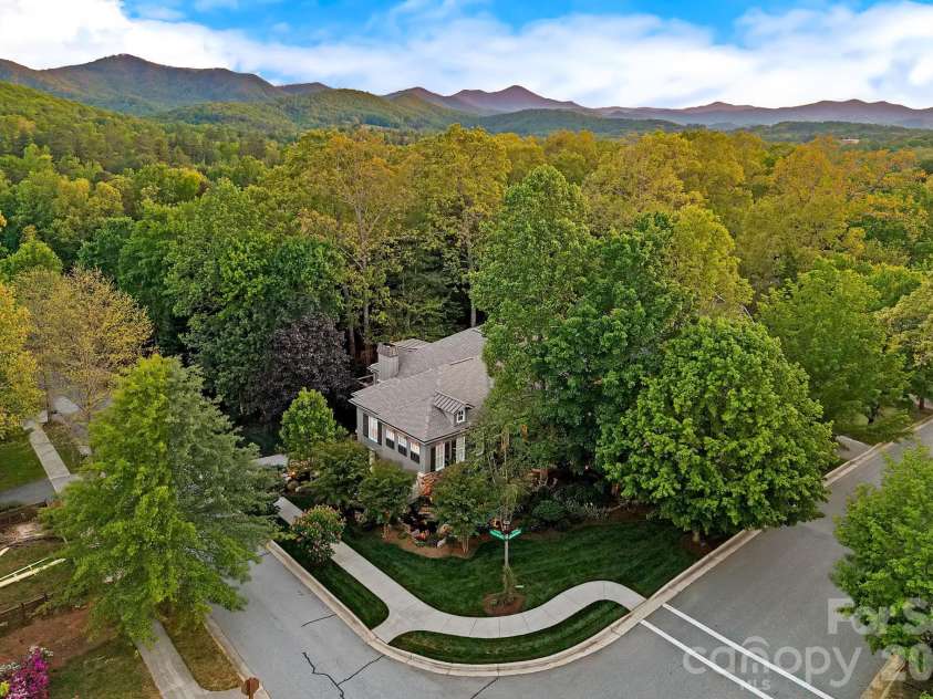 54 Mountain Drive, Biltmore Lake, NC 28715.  MLS# CAR4373625, YatesRealty ID 18997. 