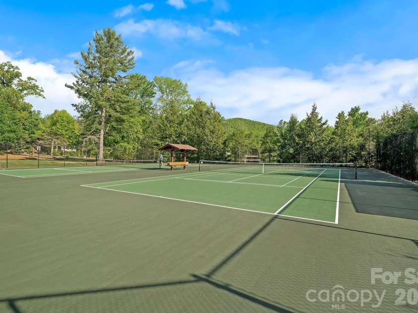 54 Mountain Drive, Biltmore Lake, NC 28715.  MLS# CAR4373625, YatesRealty ID 18997. 