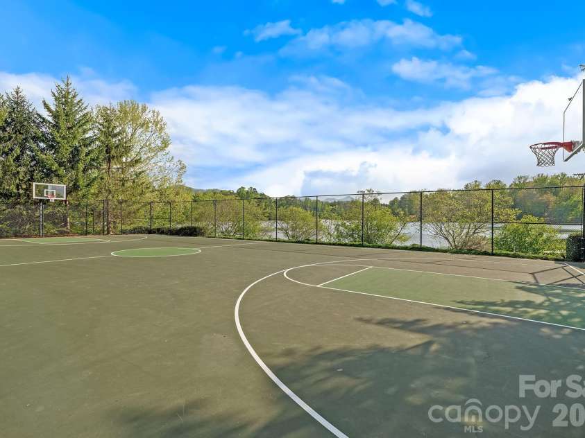 54 Mountain Drive, Biltmore Lake, NC 28715.  MLS# CAR4373625, YatesRealty ID 18997. 