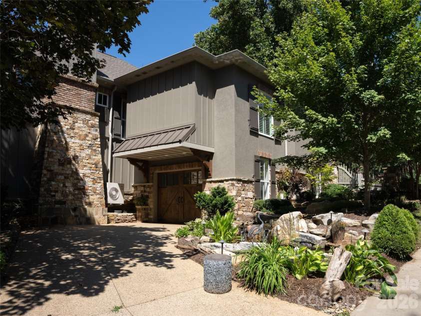 54 Mountain Drive, Biltmore Lake, NC 28715.  MLS# CAR4418503, YatesRealty ID 18997. 