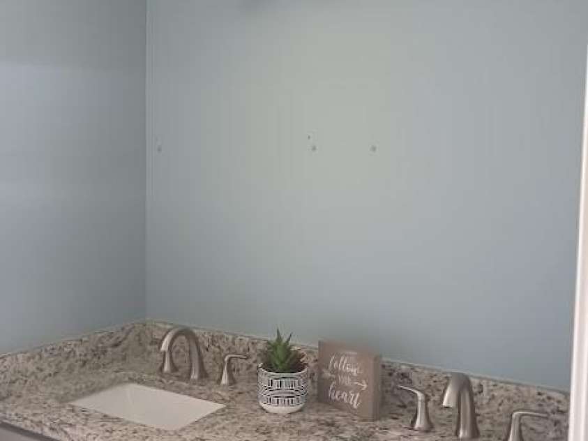 12702 Landing Green Drive, Charlotte, NC 28277.  MLS# CAR4326790, YatesRealty ID 18999. Custom Double Vanity