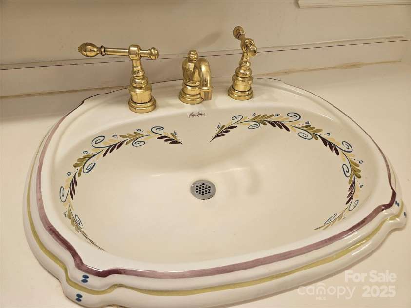 10670 Troutman Road, Midland, NC 28107.  MLS# CAR4295549, YatesRealty ID 19. 