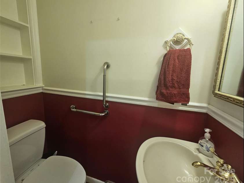 10670 Troutman Road, Midland, NC 28107.  MLS# CAR4295549, YatesRealty ID 19. 