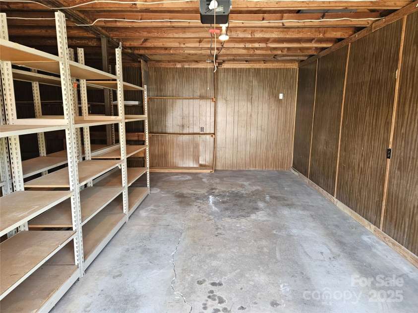 10670 Troutman Road, Midland, NC 28107.  MLS# CAR4295549, YatesRealty ID 19. 