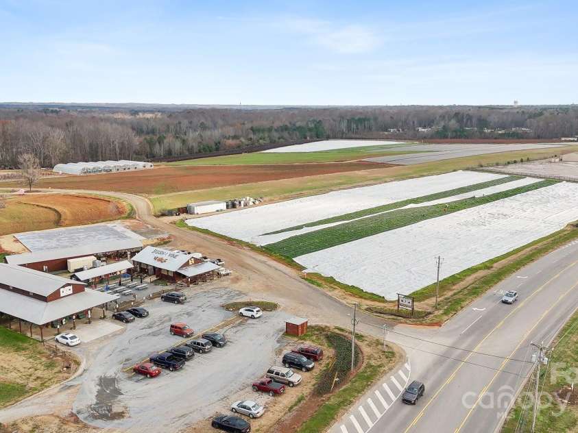 630 Cashion Road, York, SC 29745.  MLS# CAR4143944, YatesRealty ID 19. BUSCH N VINE FARMERS MARKET