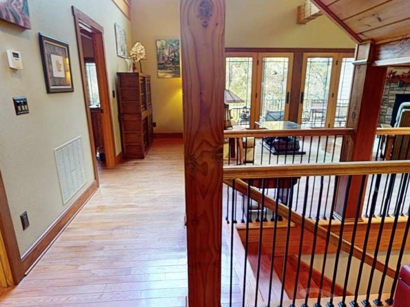 811 Hemlock Drive, Newland, NC 28657.  MLS# CAR4313317, YatesRealty ID 190. 