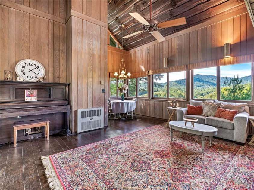 8, 50 and 200 CC Farm Road, Burnsville, NC 28714.  MLS# CAR3878074, YatesRealty ID 1900. 