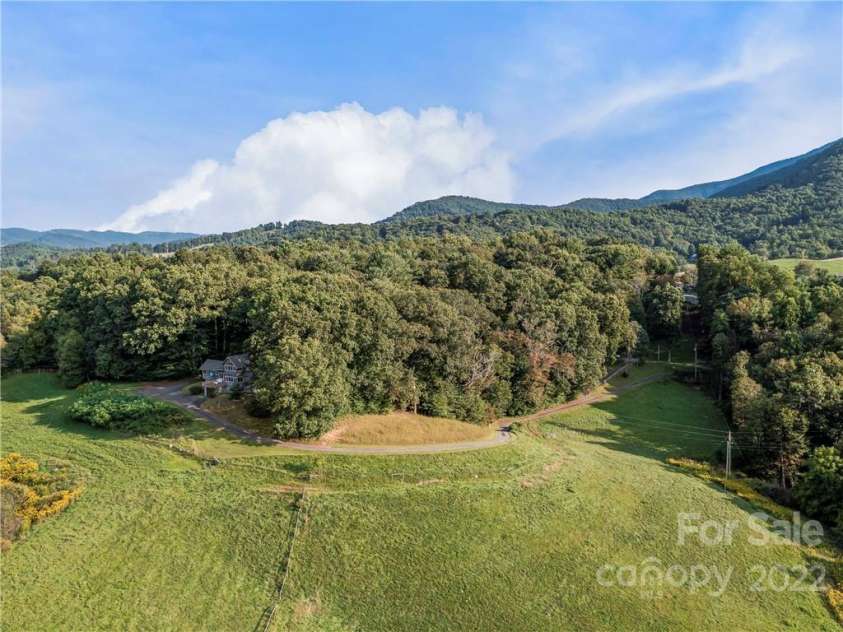 8, 50 and 200 CC Farm Road, Burnsville, NC 28714.  MLS# CAR3878074, YatesRealty ID 1900. 