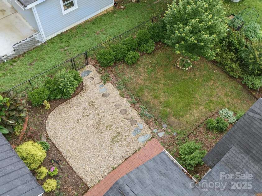 308 Monroe Street, Salisbury, NC 28144.  MLS# CAR4264965, YatesRealty ID 19000. 
