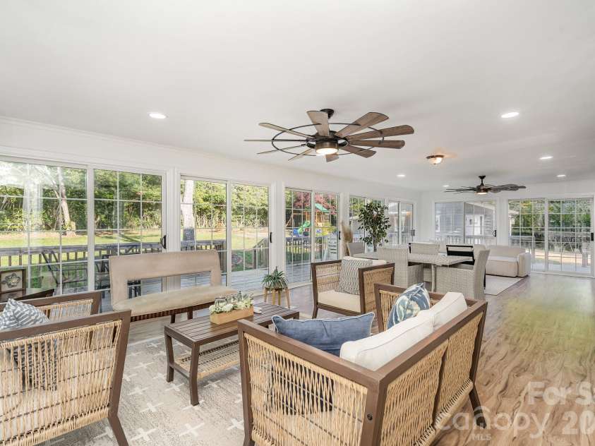 8823 Dartmoor Place, Mint Hill, NC 28227.  MLS# CAR4377805, YatesRealty ID 19000. 