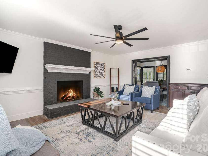 8823 Dartmoor Place, Mint Hill, NC 28227.  MLS# CAR4377805, YatesRealty ID 19000. 