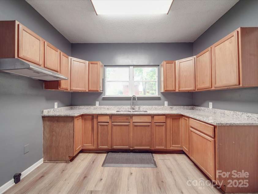 2440 Myers Street, Gastonia, NC 28056.  MLS# CAR4264367, YatesRealty ID 19001. 